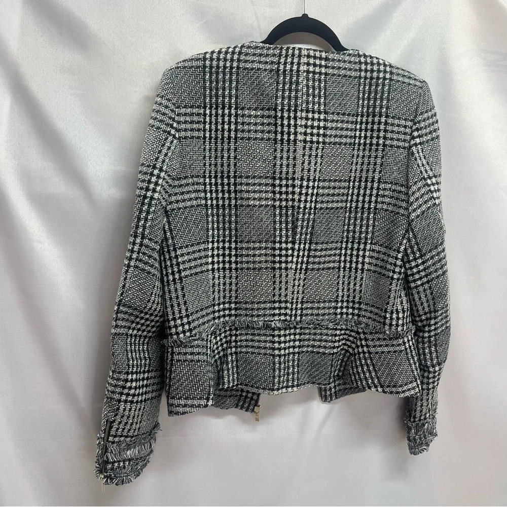 Karl Lagerfeld Black and White Plaid Blazer Jacket Paris Tweed Peplum Fringe - Picture 2 of 7